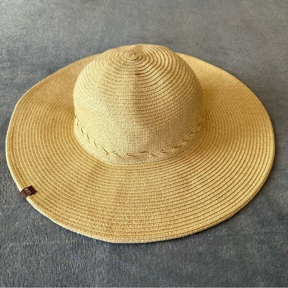 REl Paper Floppy Wide Brim Packable Cream Tan Hat. - Picture 1 of 9